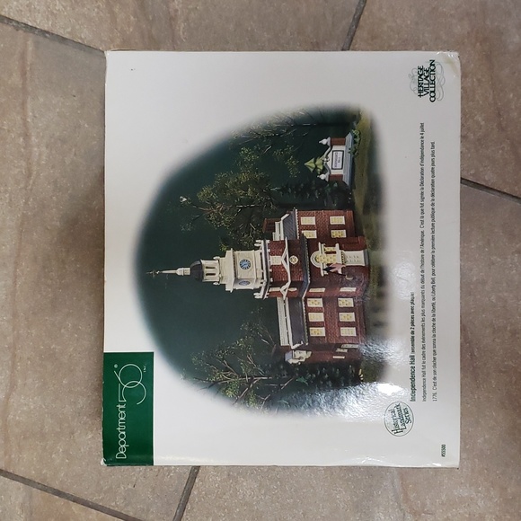 Department 56 Independence Hall - Picture 14 of 17